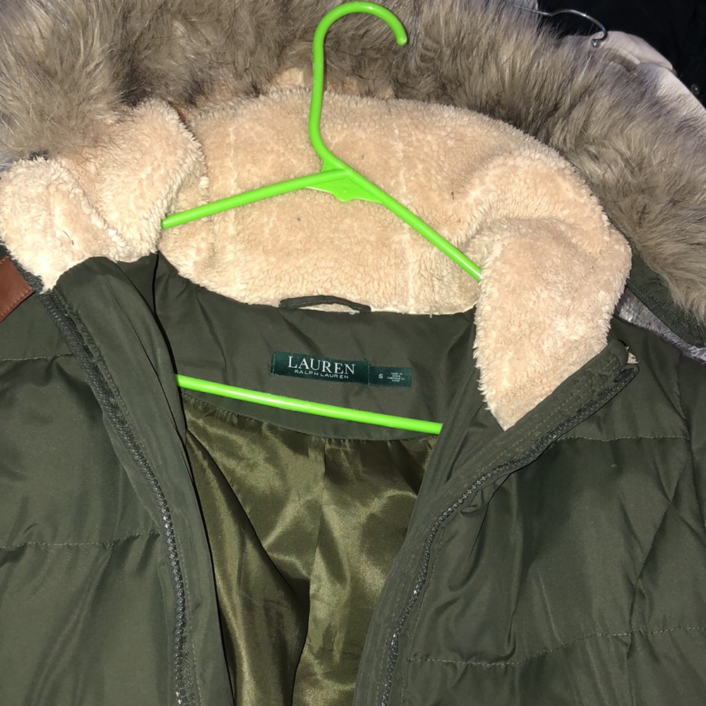 Coat - Picture 3 of 4